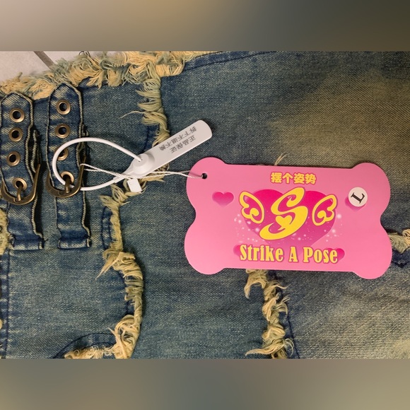 ❤ Strike A Pose Vintage Denim Maxi Skirt ❤ - Picture 4 of 5